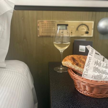Hotel Gardenia Fiera Cermenate Ngoại thất bức ảnh